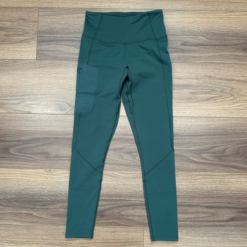 NEW Arc’teryx Women’s Rho Bottom in Boxcar Green Size Small
